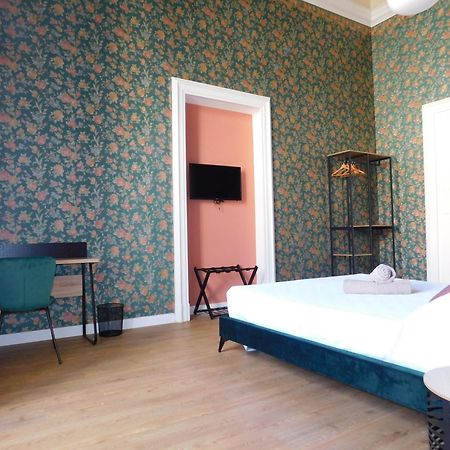 Hibiscus - Etnea Rooms CTA Exteriör bild