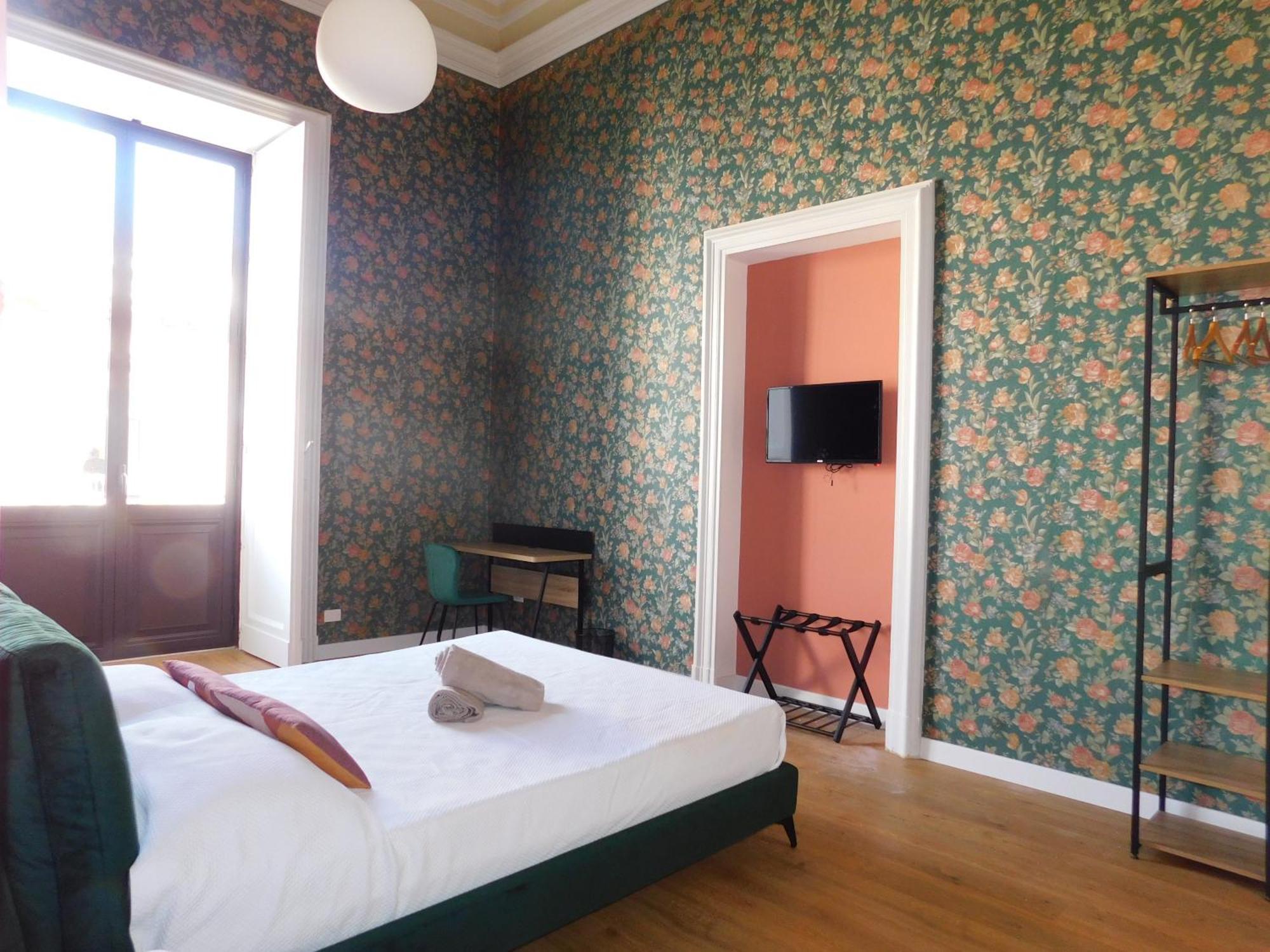 Hibiscus - Etnea Rooms CTA Exteriör bild