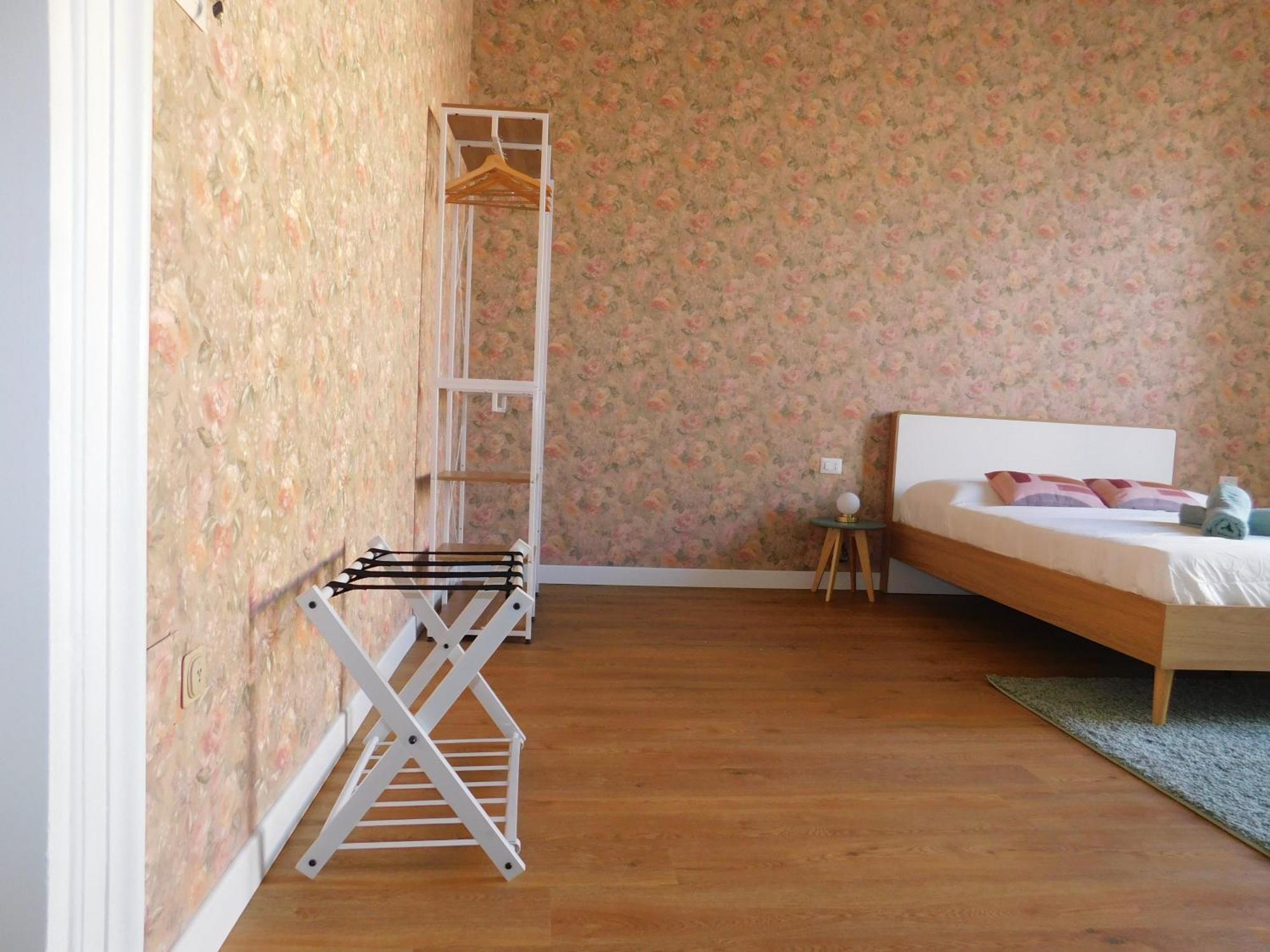 Hibiscus - Etnea Rooms CTA Exteriör bild