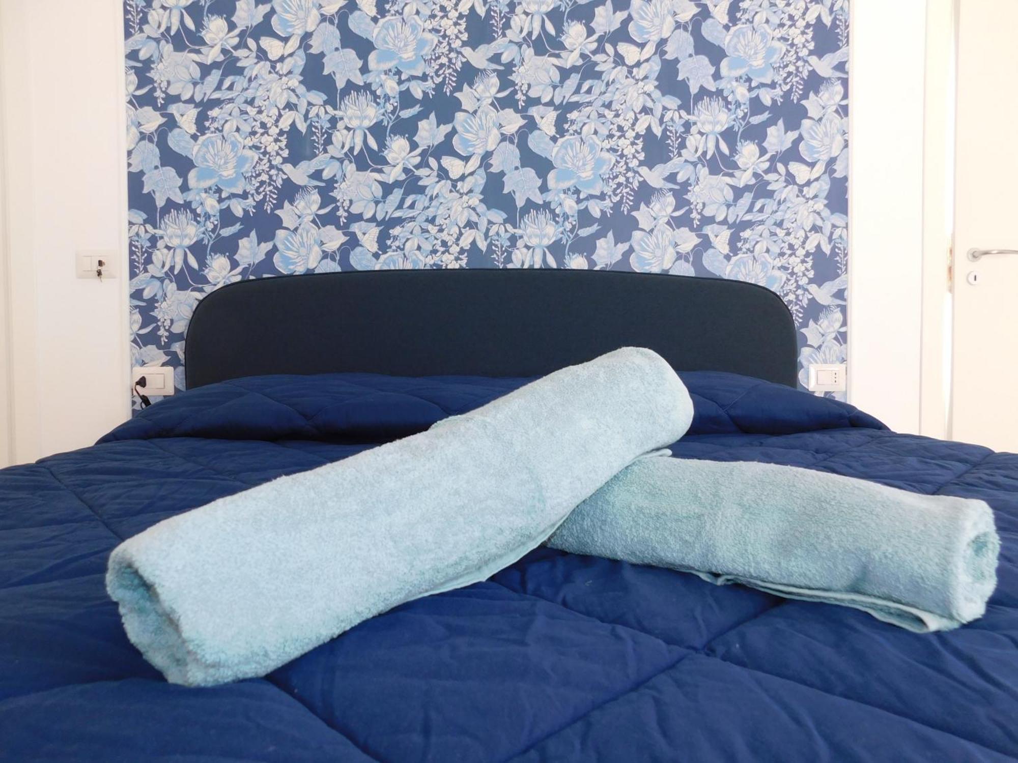 Hibiscus - Etnea Rooms CTA Exteriör bild