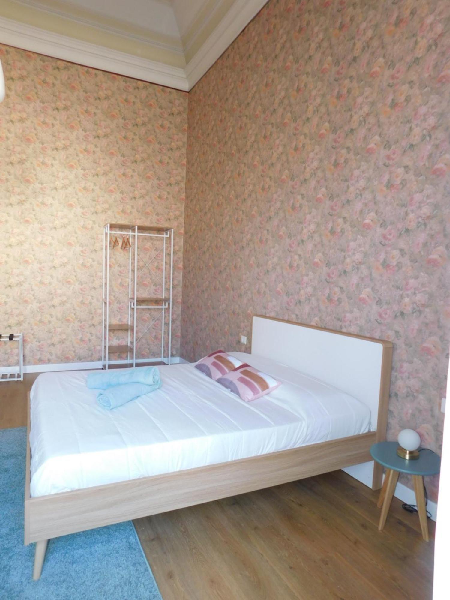 Hibiscus - Etnea Rooms CTA Exteriör bild