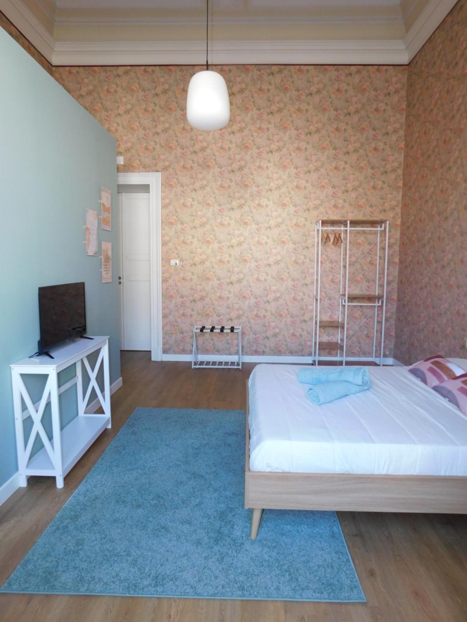 Hibiscus - Etnea Rooms CTA Exteriör bild