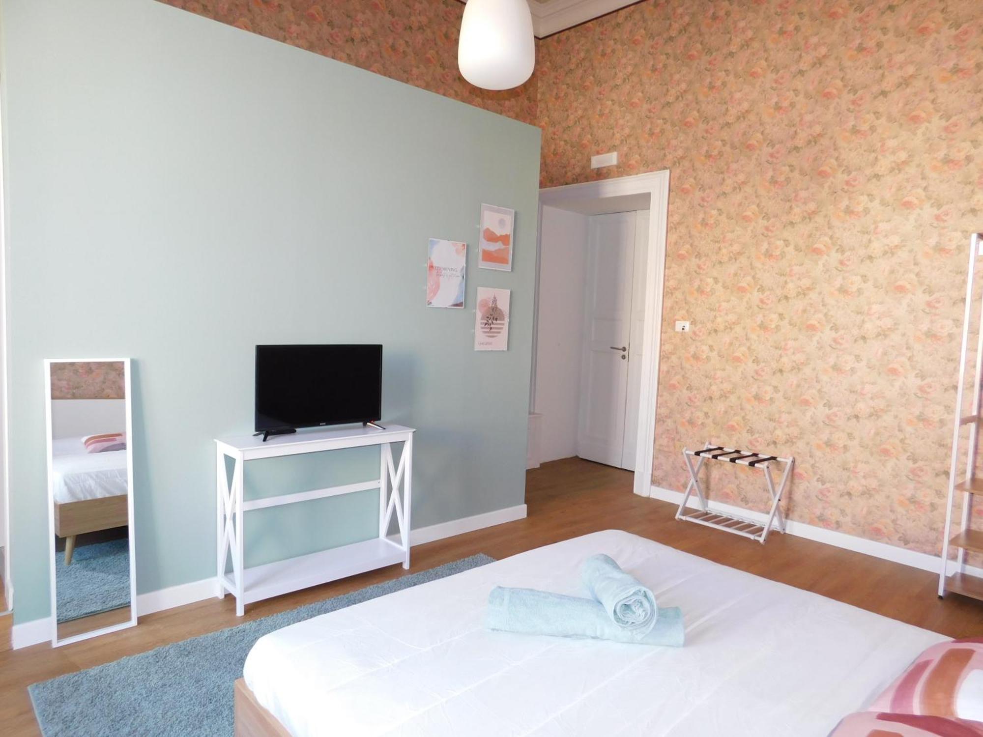 Hibiscus - Etnea Rooms CTA Exteriör bild